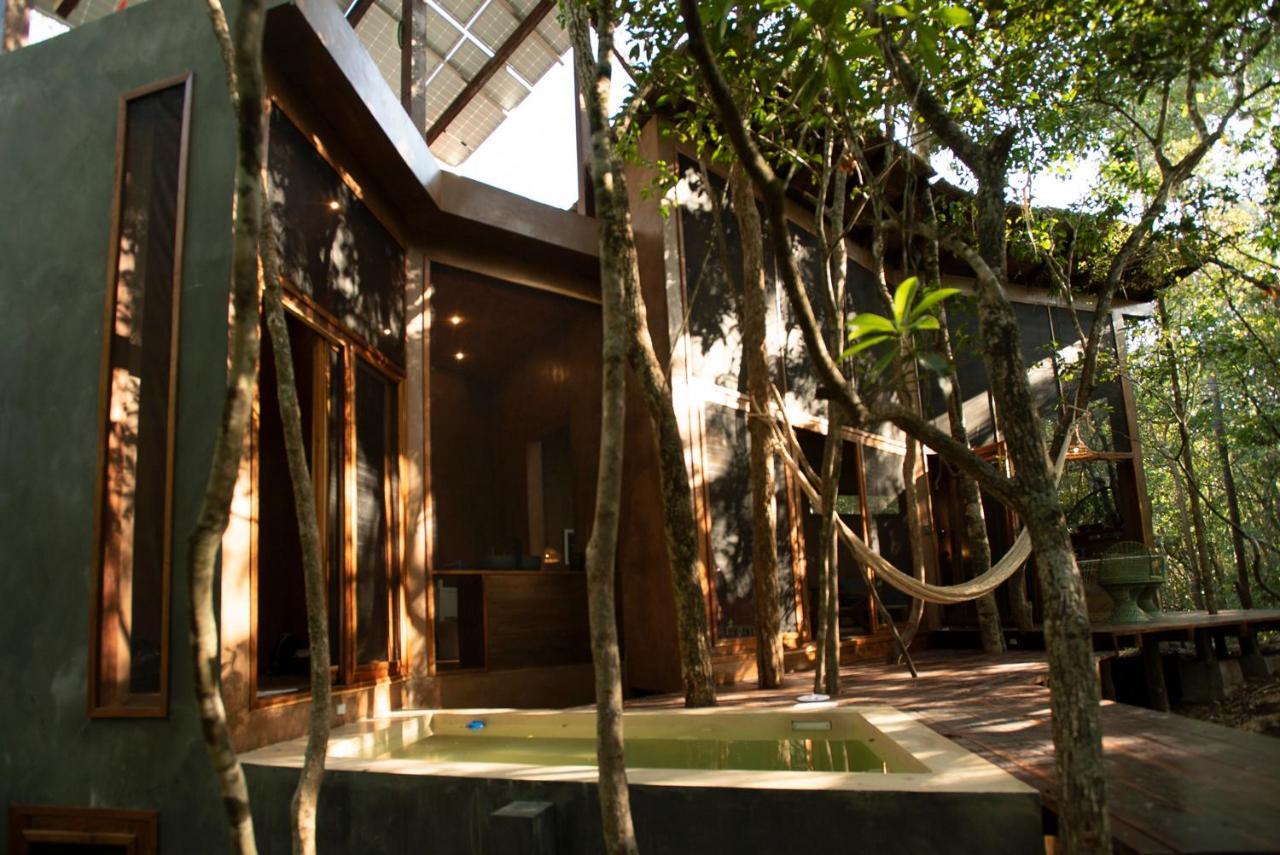 Ojo De Arbol, Boutique Cabin In The Real Jungle Тулум Екстериор снимка